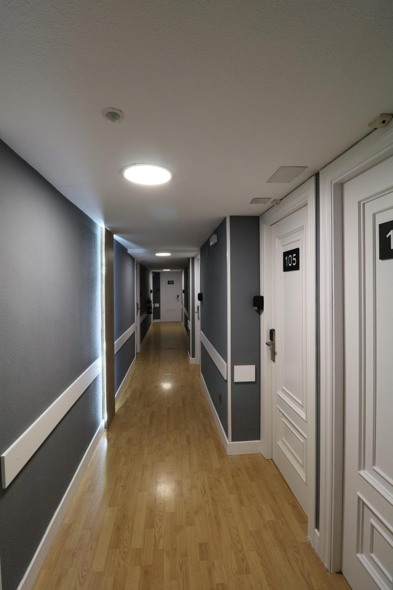 Hostal Alda Palencia Plaza Luaran gambar